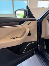 Car thumbnail 6