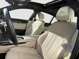 Car thumbnail 6