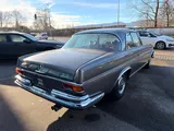 Car thumbnail 6