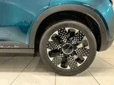 Car thumbnail 5