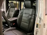 Car thumbnail 7