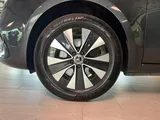 Car thumbnail 6