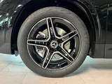 Car thumbnail 6