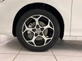 Car thumbnail 6
