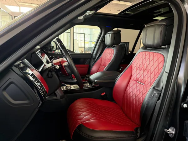 Car image 15