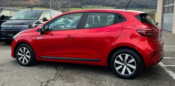 Car image 8