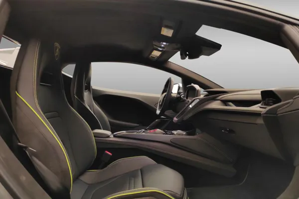 Car image 22