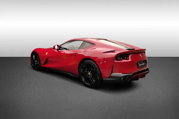 Car image 5