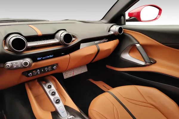 Car image 12
