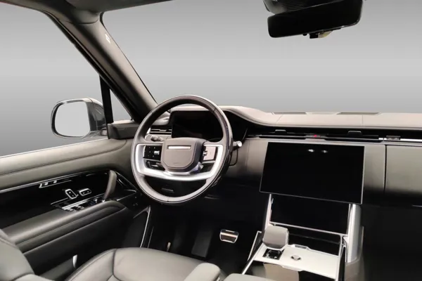 Car image 13