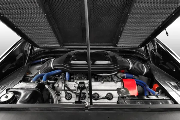 Car image 14