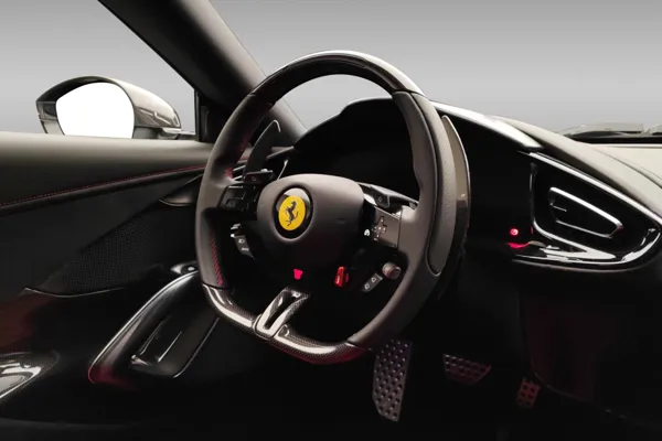 Car image 12
