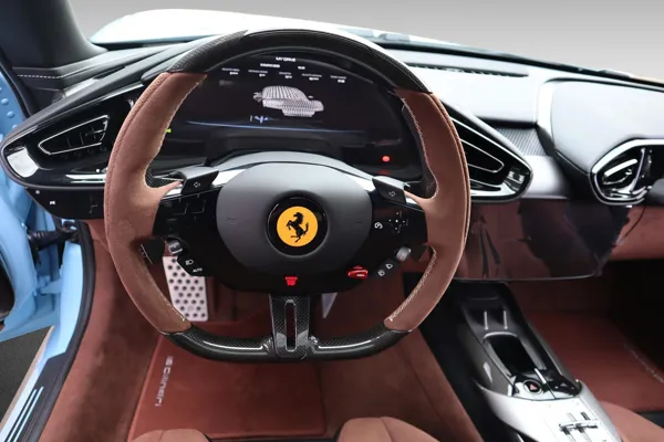 Car image 14