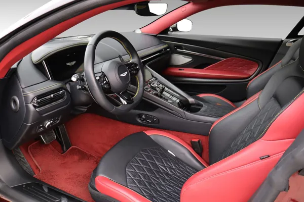 Car image 11