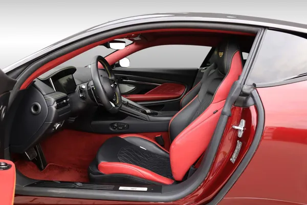 Car image 12