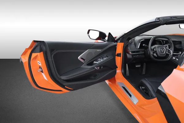 Car image 8