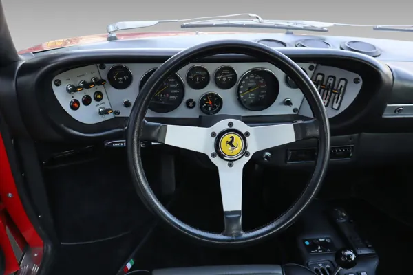 Car image 13