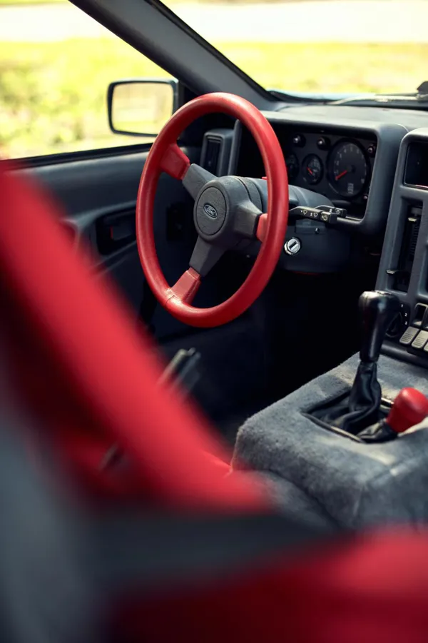Car image 10