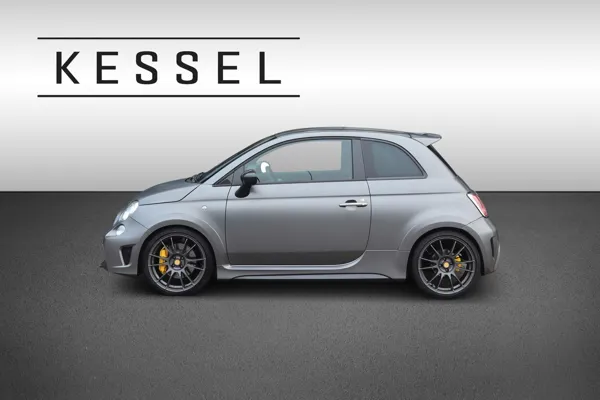 Car image 6