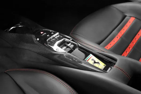 Car image 13