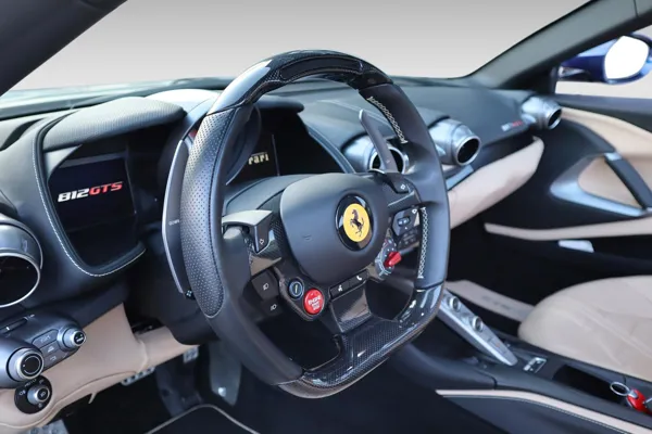 Car image 8