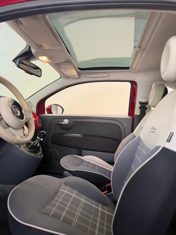 Car image 6