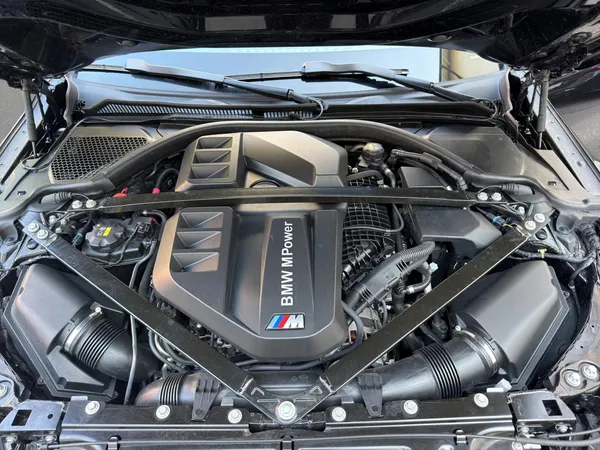Car image 20