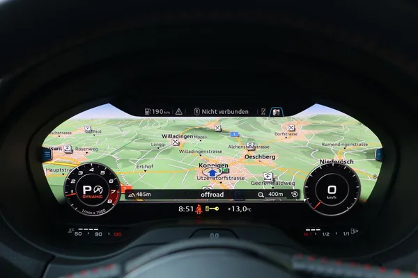 Car image 24