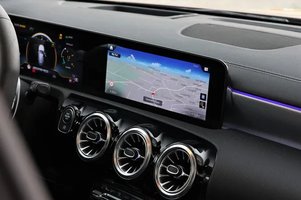 Car image 22