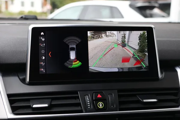 Car image 22