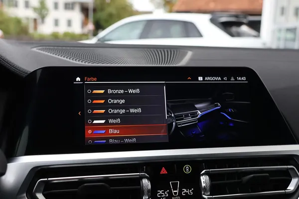 Car image 29