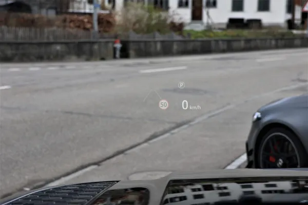 Car image 30
