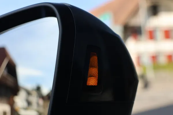 Car image 27