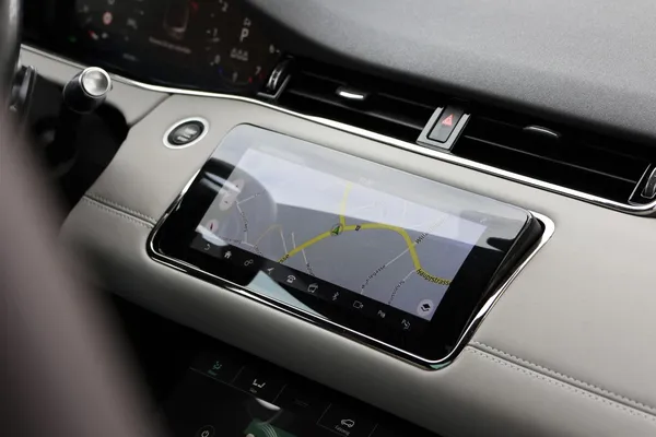 Car image 21