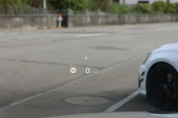 Car image 28