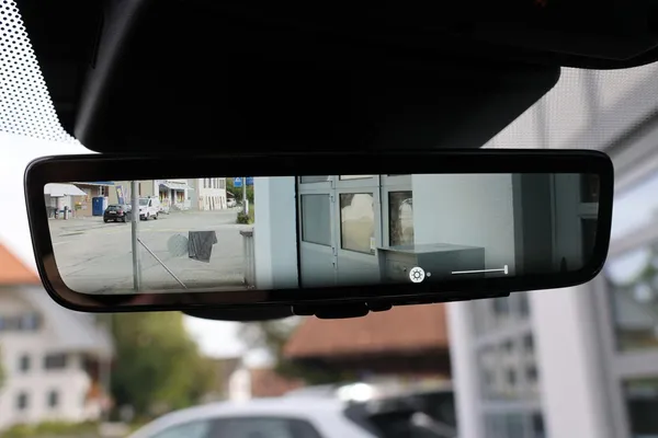 Car image 31