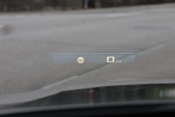 Car image 32
