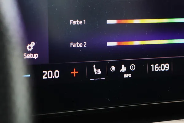 Car image 31