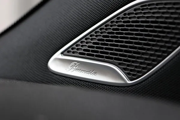 Car image 29