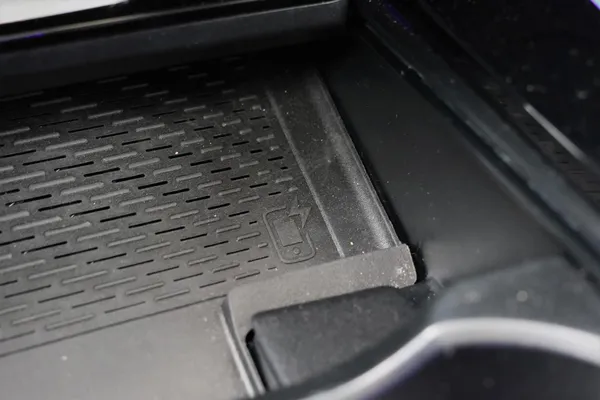 Car image 31