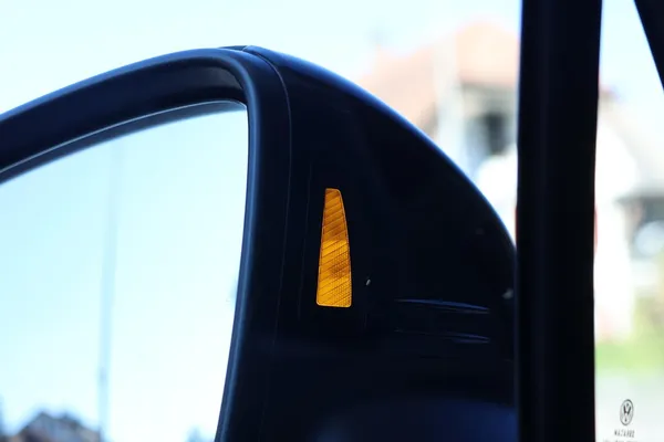Car image 28
