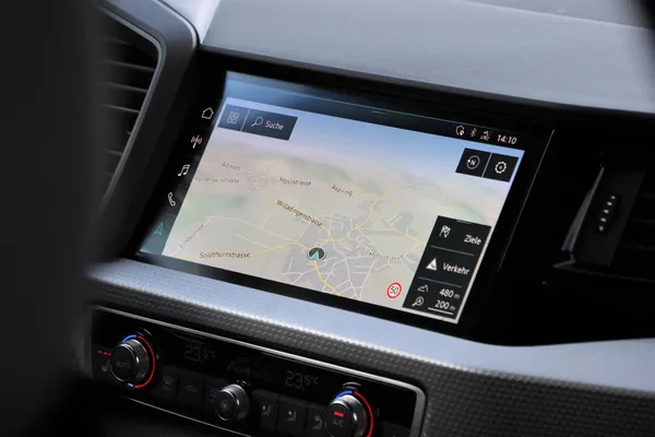Car image 21