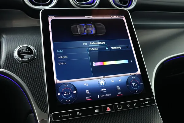 Car image 25