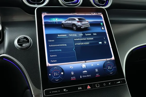 Car image 28