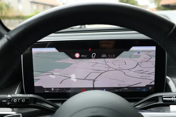 Car image 34