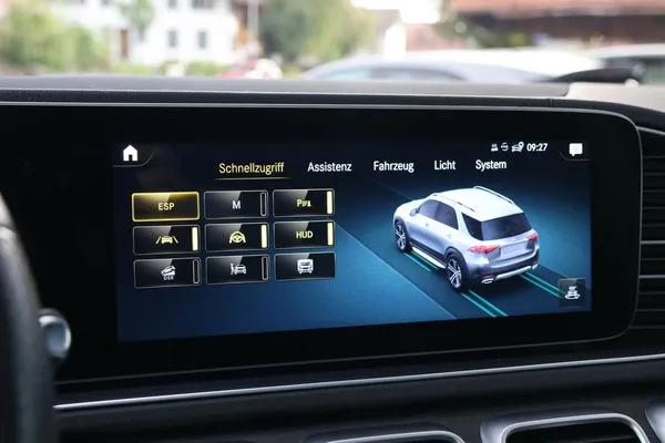 Car image 27