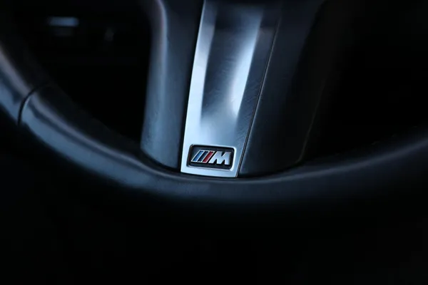 Car image 29