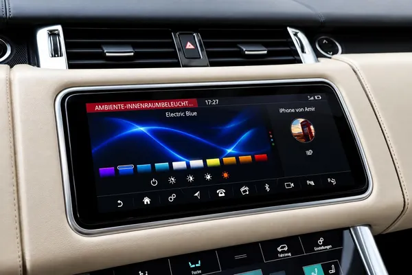 Car image 25