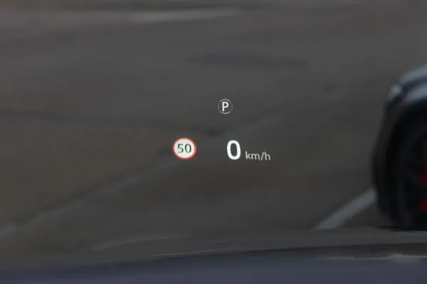 Car image 30