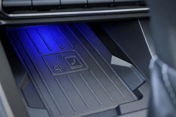 Car image 32